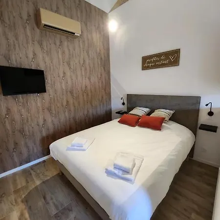 Holiday home Sarl Tilina Savigne